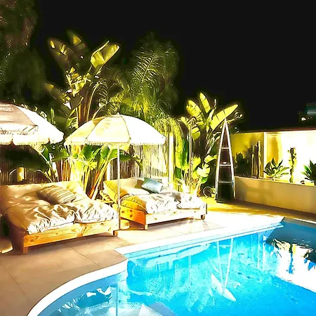 Casa Duende, Estepona, Private House With Heated Pool Вилла