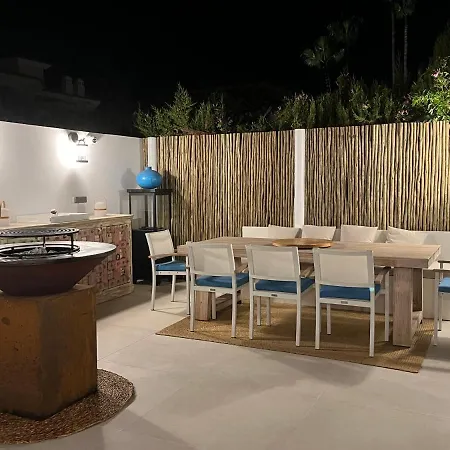 Villa Casa Duende, Estepona, Private House With Heated Pool